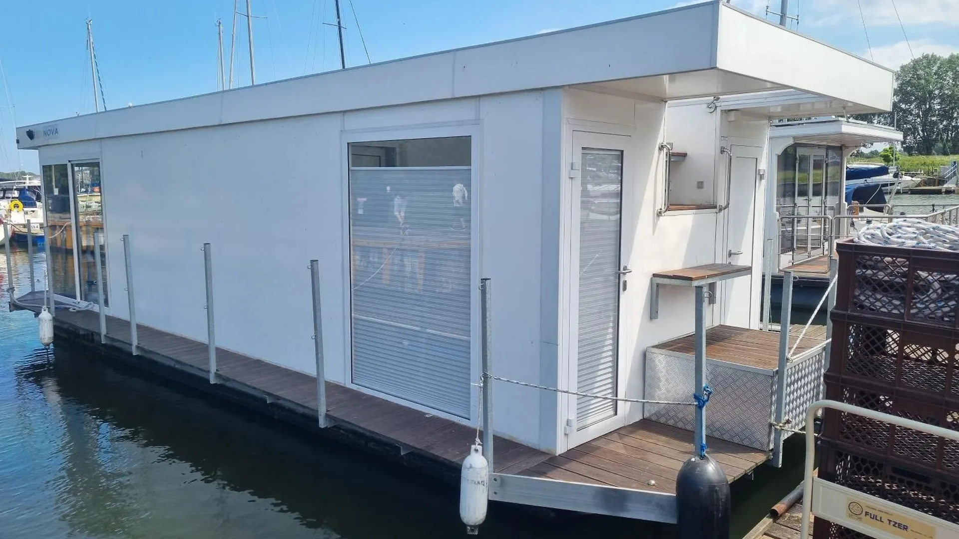 Main Hausboot Lore In Der Marina Trosdorf Bei Bamberg Bischberg