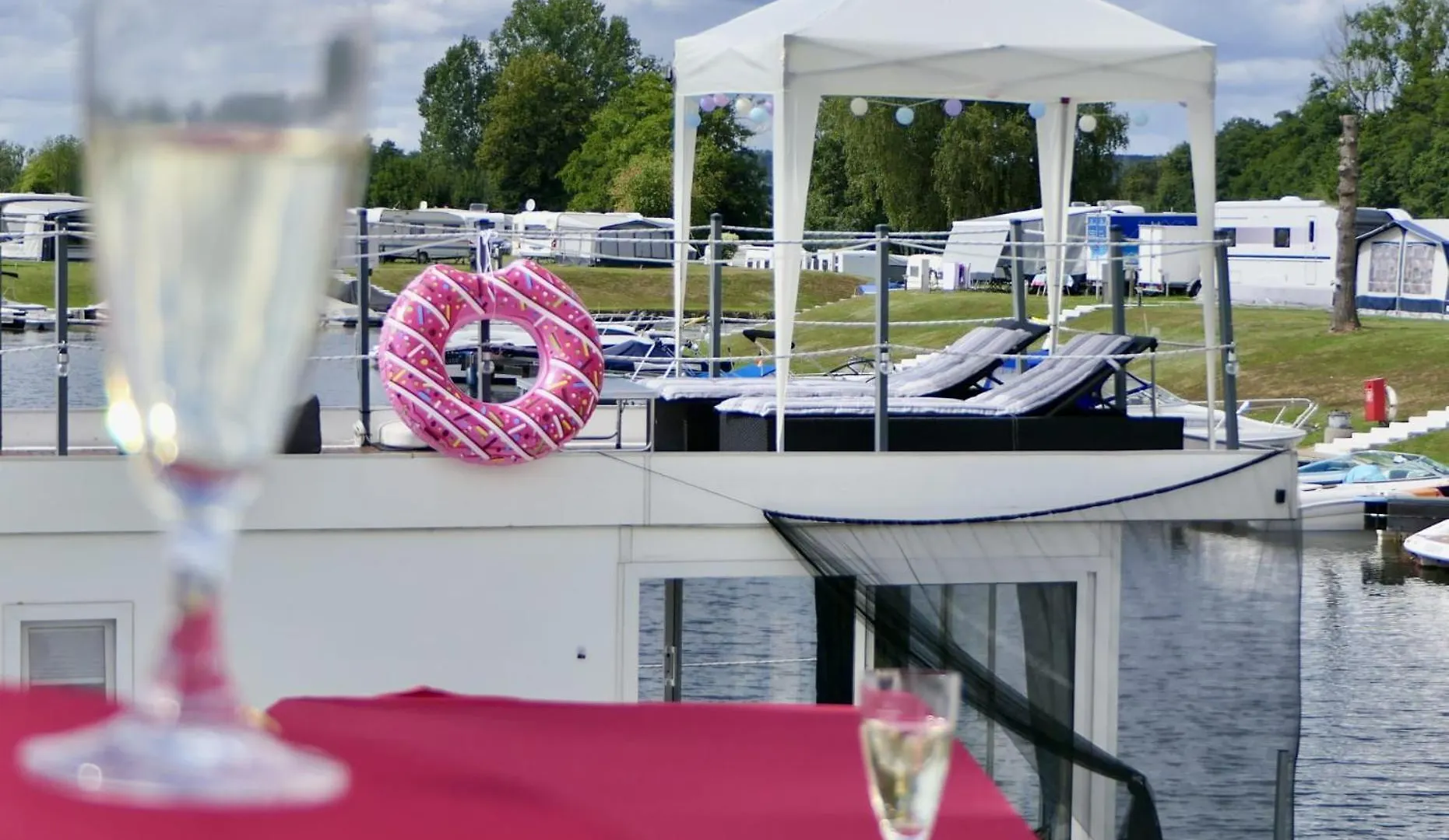 Main Hausboot Lore In Der Marina Trosdorf Bei Bamberg Bischberg Germany